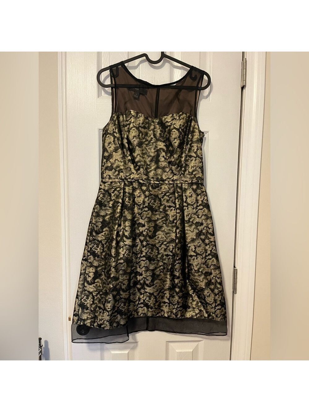 Donna Ricco Metallic Black and Gold Dress Womens 4